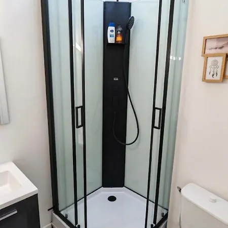 Cosy équipé Proche Gare Apartamento Clermont-Ferrand